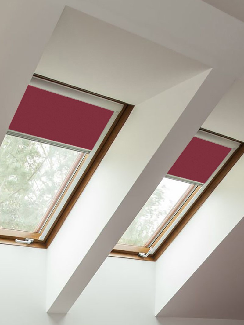 Classic Tarrantino Blackout Skylight Blind To Fit Dakstra Windows