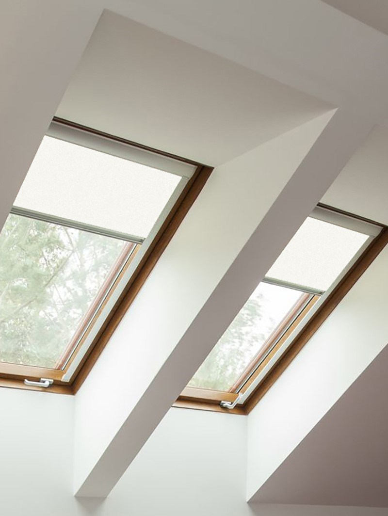 Classic White Blackout Skylight Blind For Fakro Windows