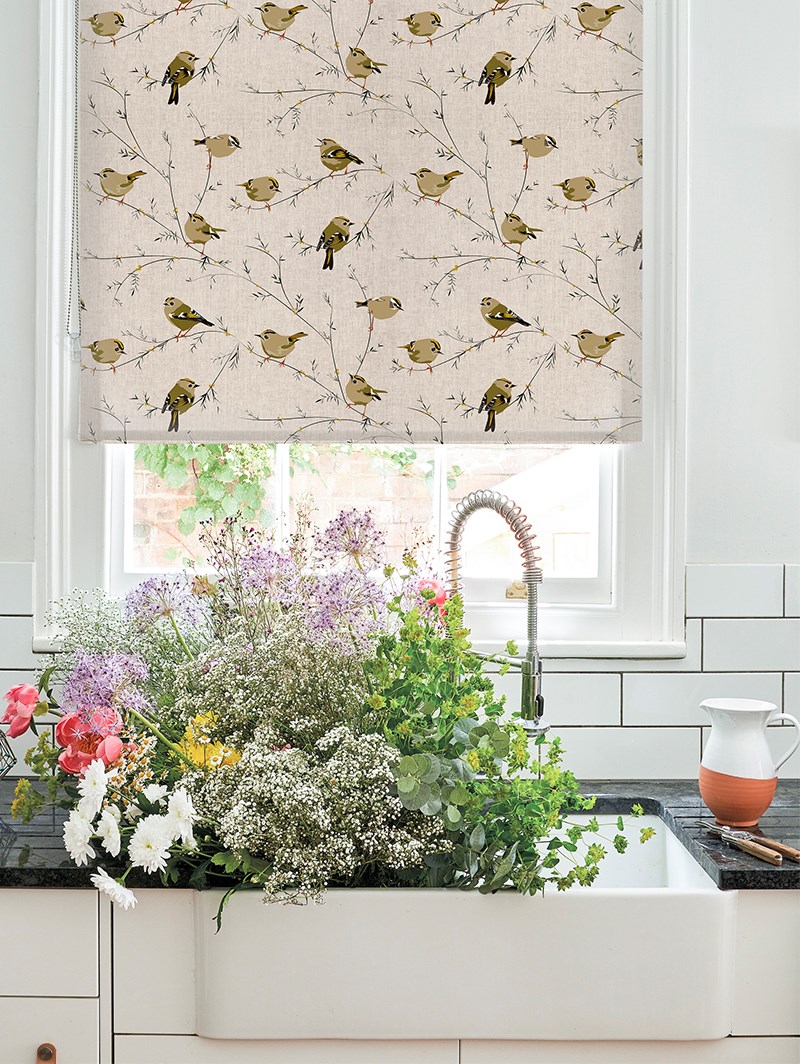 Goldcrest Roller Blind by Lorna Syson