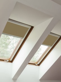 Classic Toffee Crunch Blackout Skylight Blind For Fakro Windows