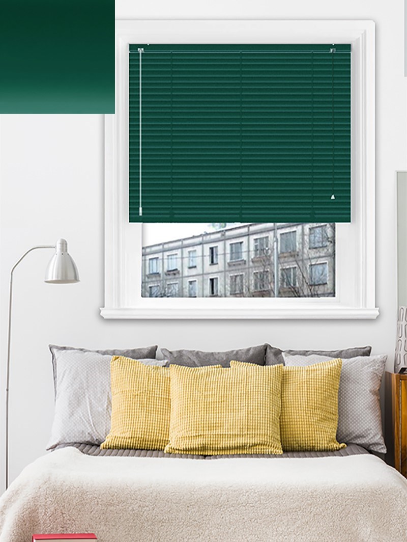 Matte Forest Green 25mm Aluminium Venetian Blind