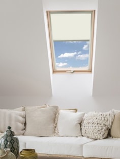 Classic Ivory Blackout Skylight Blind To Fit Dakstra Windows