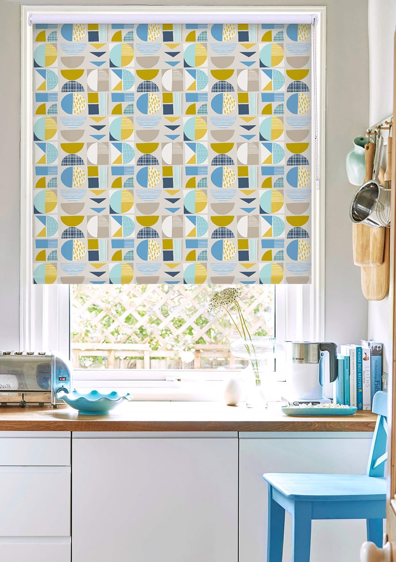 Segments Marine Geometric Roller Blind