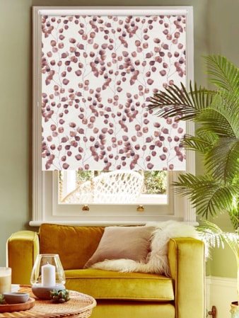 Climbers Earth on Linen Leaf Blackout Roller Blind