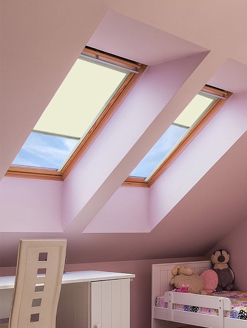 Classic Lambskin Blackout Skylight Blind For Fakro Windows