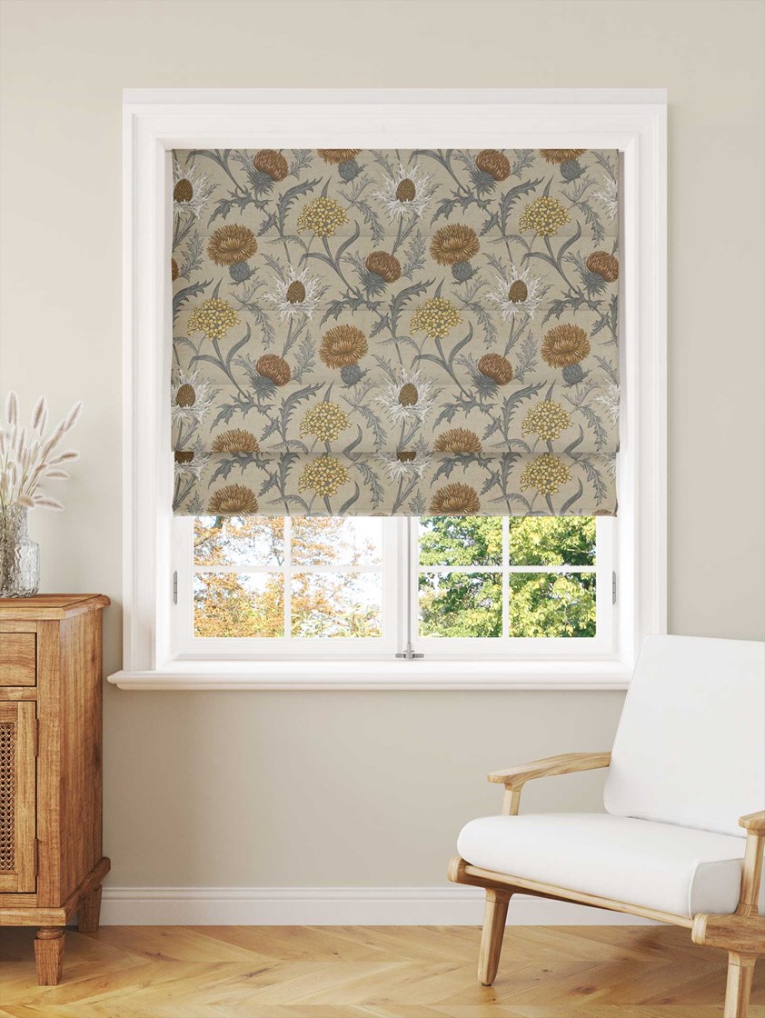 Acanthium Ochre Roman Blind