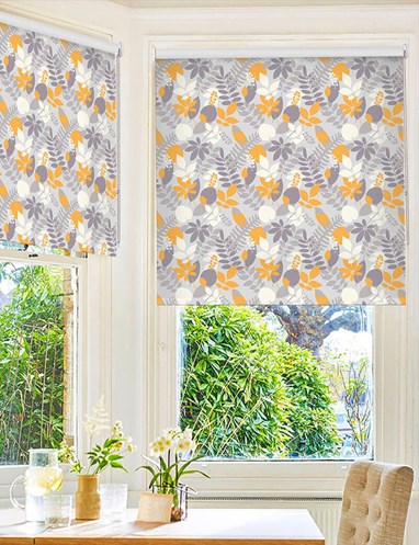 Fallen Leaves Floral Roller Blind